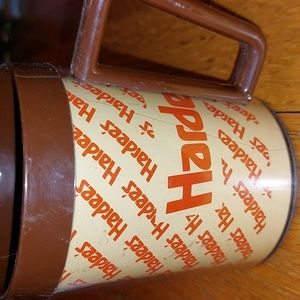 VINTAGE Hardee's coffee cup